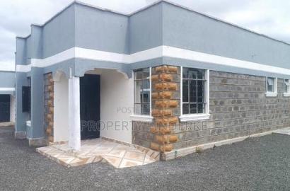 3bdrm Townhouse/Terrace in Acacia, Kitengela for sale