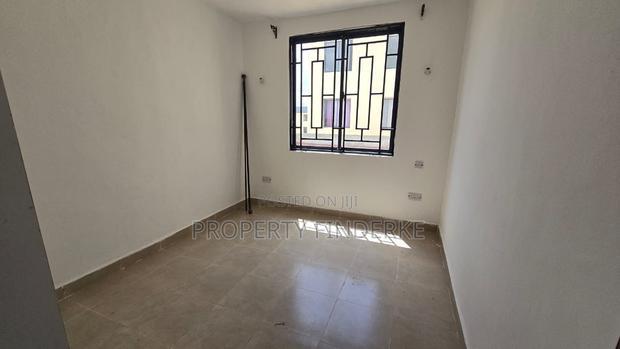 3bdrm Apartment in Terian Homes, Kitengela for rent