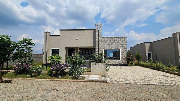 3bdrm Bungalow in Gate B for sale