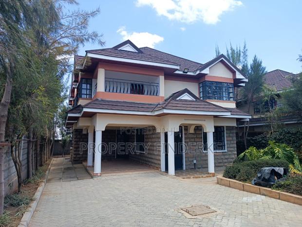 5bdrm Mansion in Kitengela for sale