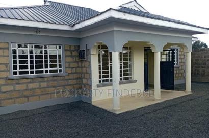 3bdrm Bungalow in Kandisi for sale