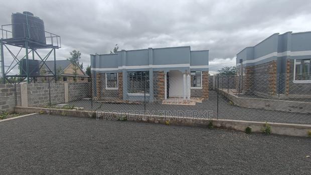 3bdrm Townhouse/Terrace in Acacia, Kitengela for sale