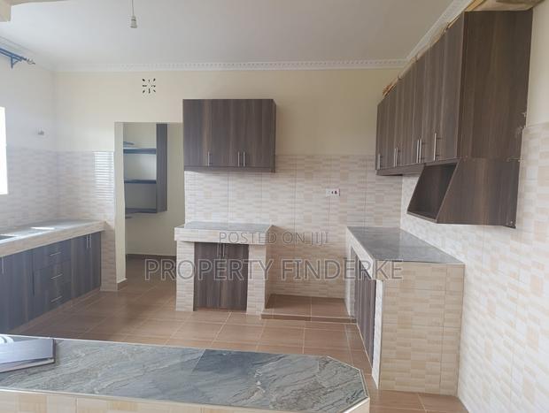 3bdrm Bungalow in Kitengela for sale