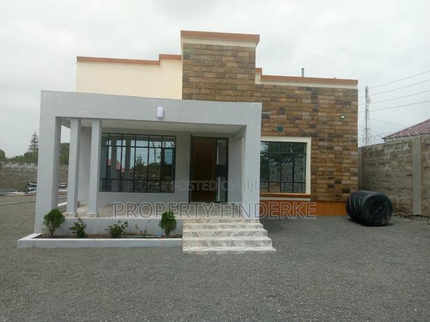 3bdrm Bungalow in Acacia, Kitengela for sale