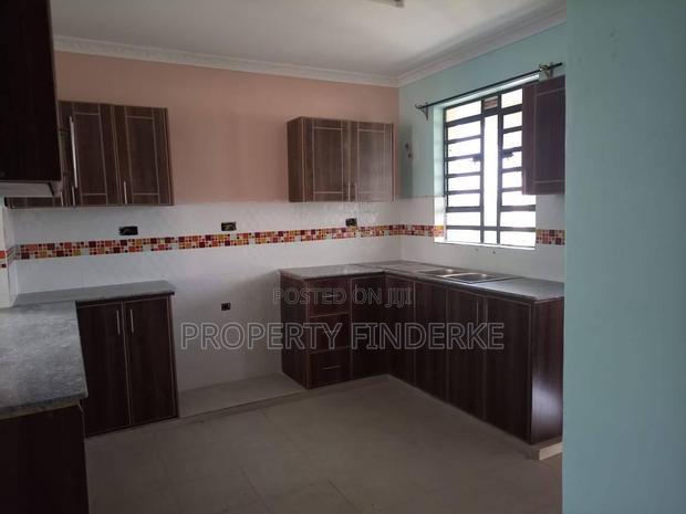 3bdrm Bungalow in Kitengela for sale
