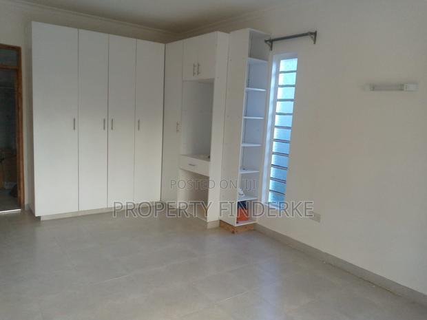 3bdrm Bungalow in Kitengela for sale