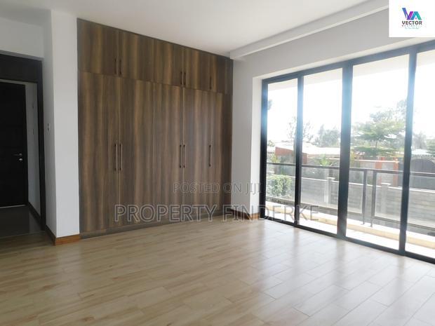4bdrm Townhouse/Terrace in Chuna, Kitengela for sale