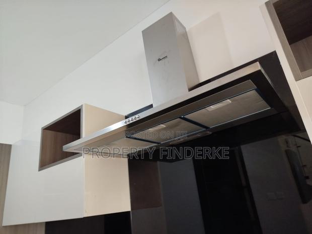 4bdrm Townhouse/Terrace in Katani for sale