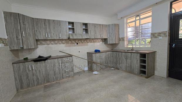 3bdrm Maisonette in Kitengela for rent