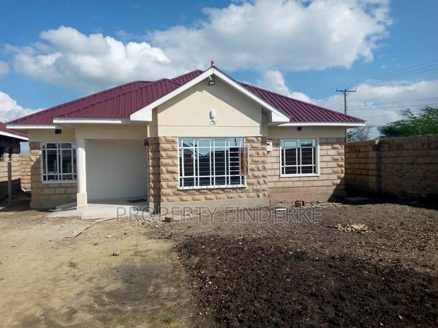 3bdrm Bungalow in Kitengela for sale