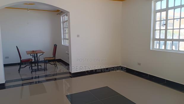 5bdrm Maisonette in Kitengela for sale