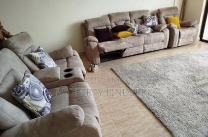 3bdrm Apartment in Gateway Mall Area for sale