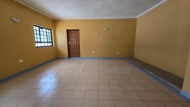 4bdrm Mansion in Kitengela for sale