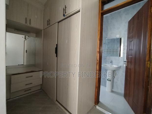 3bdrm Bungalow in Kimbo Estate for sale