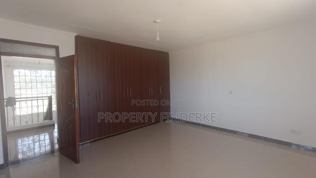 5bdrm Maisonette in Kitengela for sale
