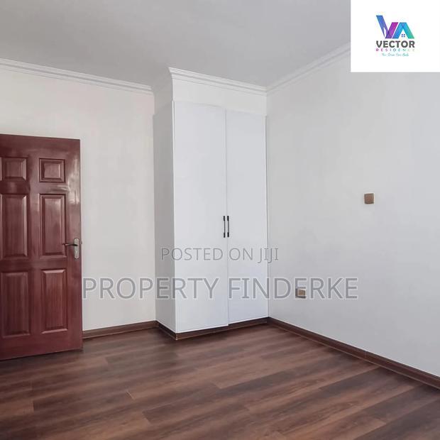 3bdrm Townhouse/Terrace in Kibiku for sale