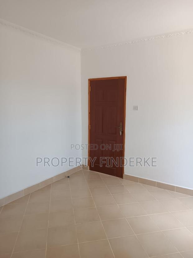 5bdrm Mansion in Kitengela for sale