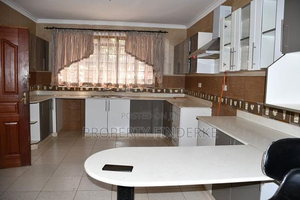 5bdrm Maisonette in Chuna, Kitengela for sale
