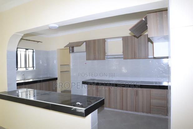 3bdrm Bungalow in Kitengela for sale