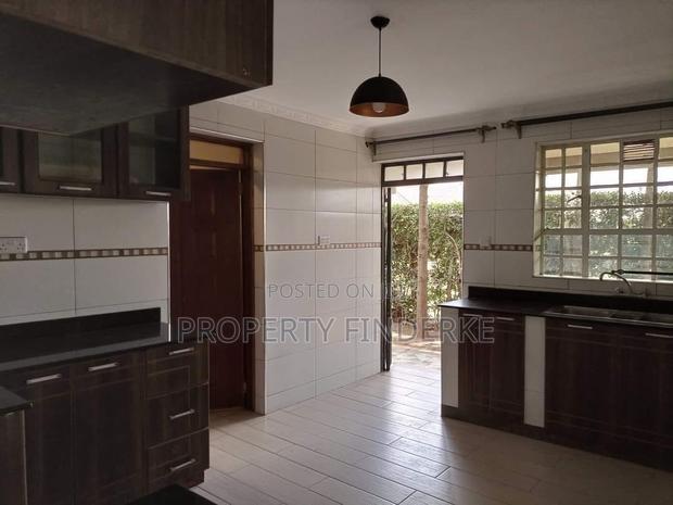4bdrm Maisonette in Kitengela for sale