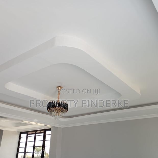 3bdrm Townhouse/Terrace in Kimalat, Kitengela for sale