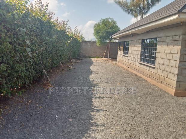 3bdrm Bungalow in Kitengela for rent
