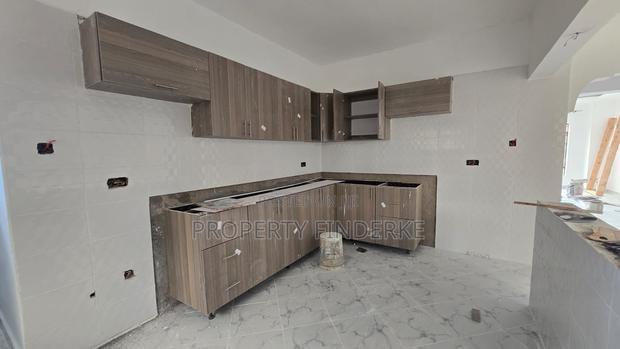 3bdrm Bungalow in Kitengela for sale
