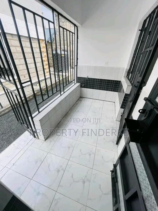 3bdrm Townhouse/Terrace in Acacia, Kitengela for sale