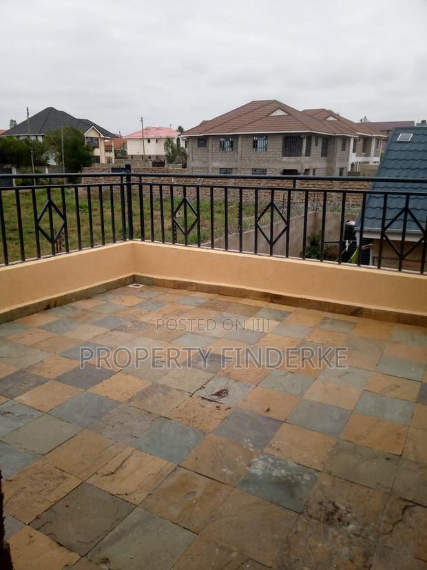 5bdrm Maisonette in Kitengela for sale