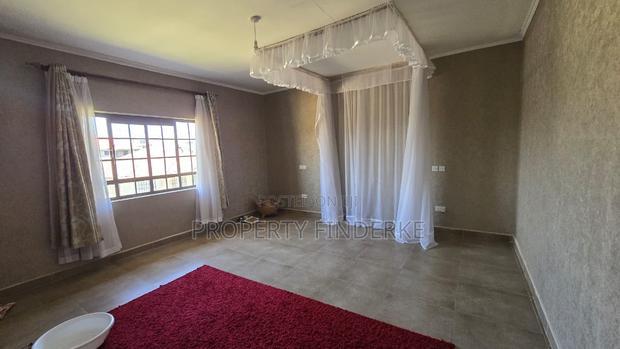 4bdrm Mansion in Kitengela for sale