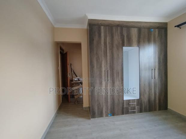 3bdrm Mansion in Kitengela for rent
