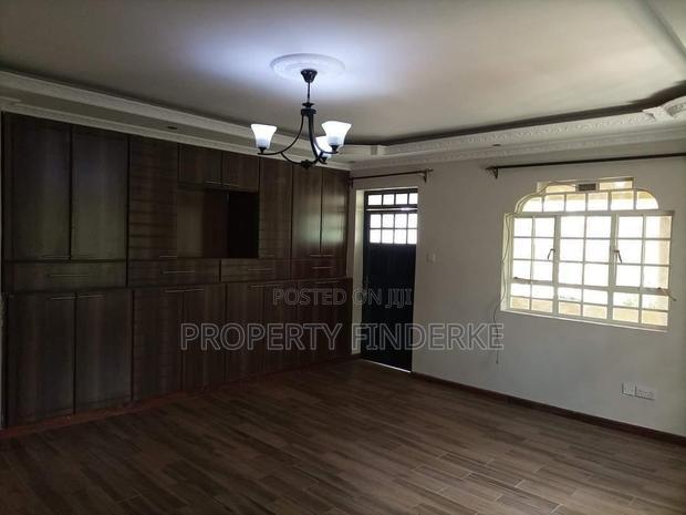 4bdrm Maisonette in Kitengela for sale