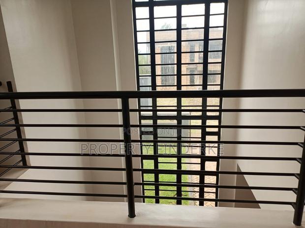 5bdrm Maisonette in Kibiku for sale
