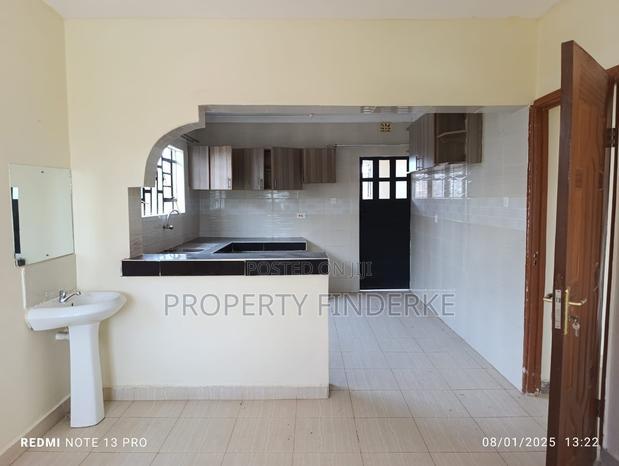 3bdrm Bungalow in Kitengela for sale