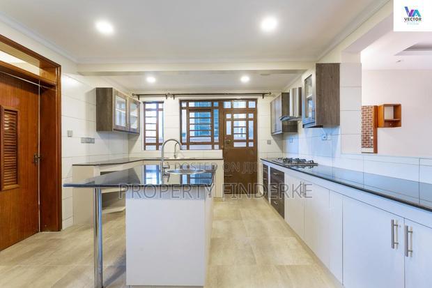 4bdrm Villa in Heritage Villas, Oluulua for sale