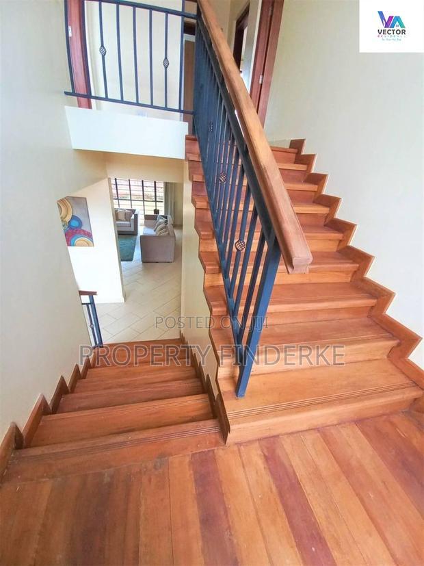 6bdrm Townhouse/Terrace in Runda for sale