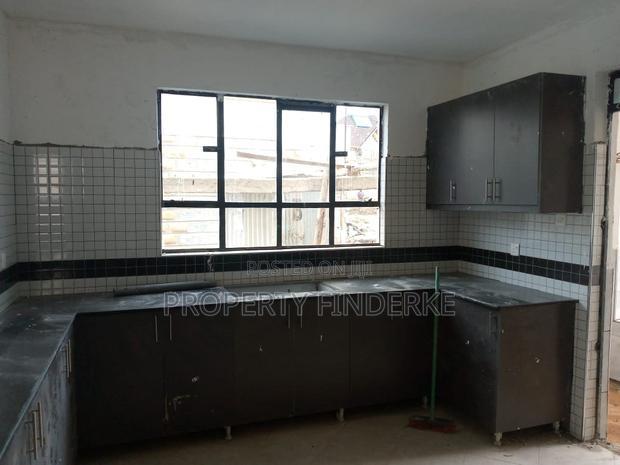 3bdrm Bungalow in Kitengela for sale