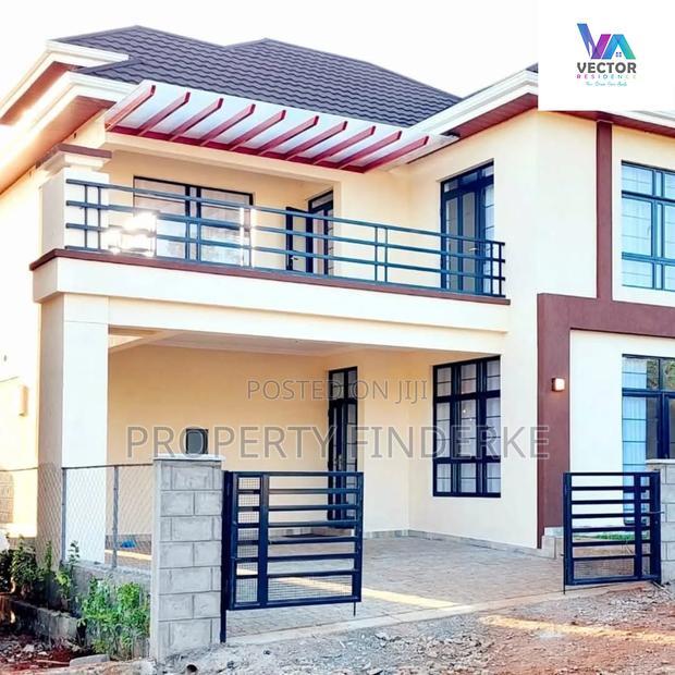 3bdrm Townhouse/Terrace in Kibiku for sale