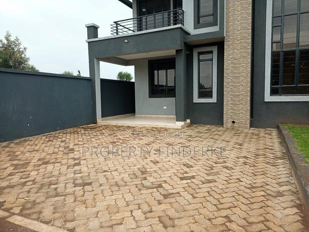 4bdrm Townhouse/Terrace in Kibiku for sale