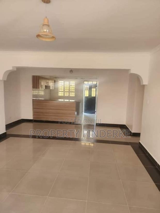 3bdrm Bungalow in Kitengela for sale