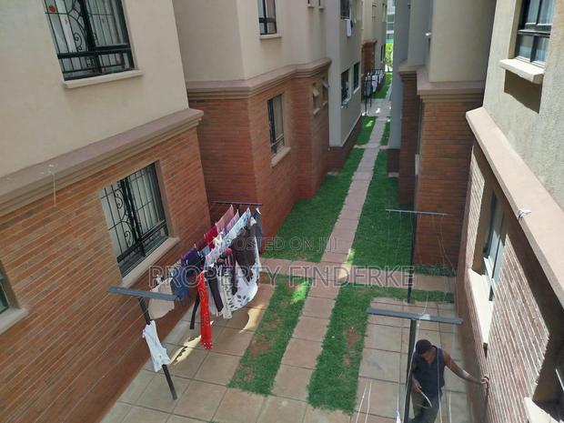 3bdrm Apartment in Gateway Mall Area for sale