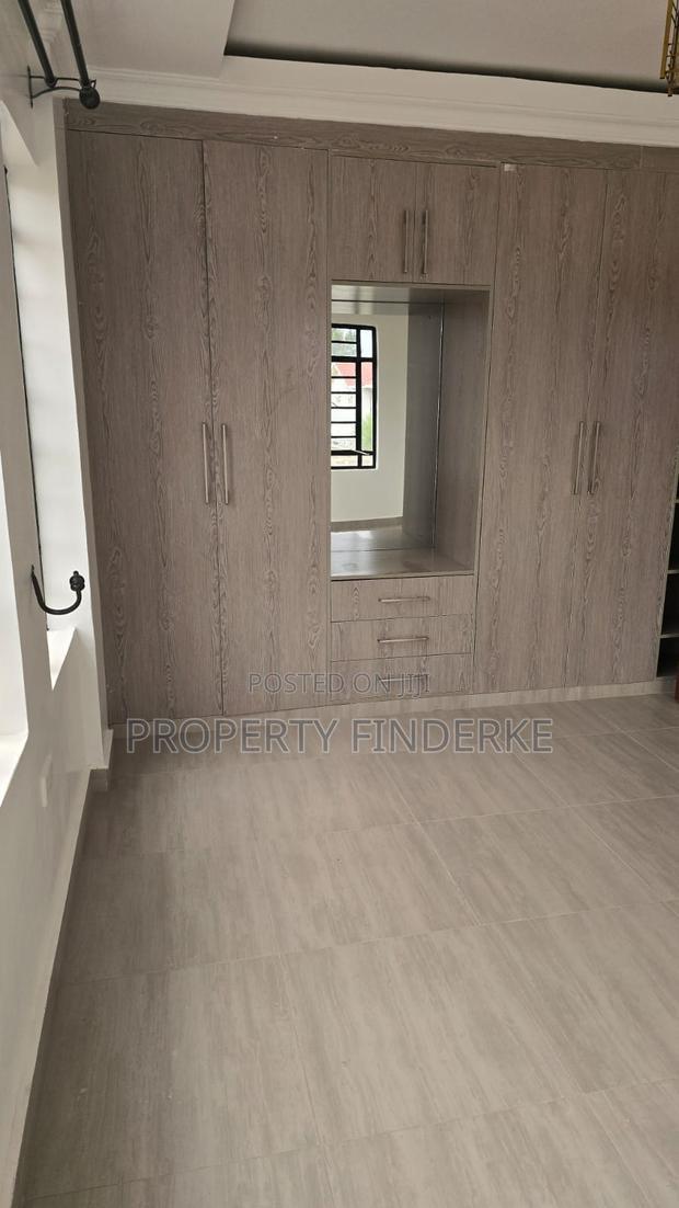 4bdrm Mansion in Kitengela for rent