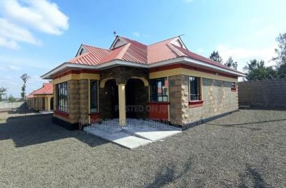 3bdrm Bungalow in Kitengela for sale