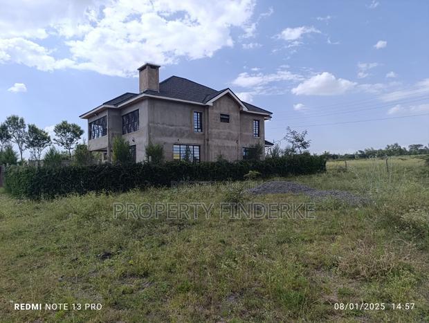 50 * 100ft Plot for Sale in Acacia