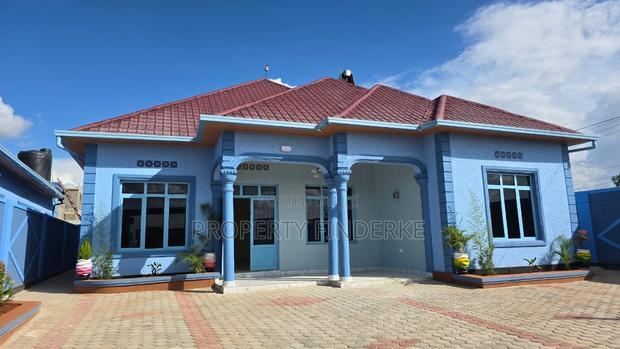 4bdrm Bungalow in Kitengela for sale