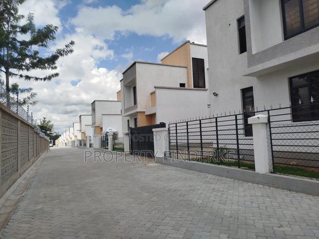 3bdrm Maisonette in Rimpa for sale