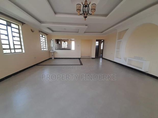 3bdrm Bungalow in Kitengela for sale