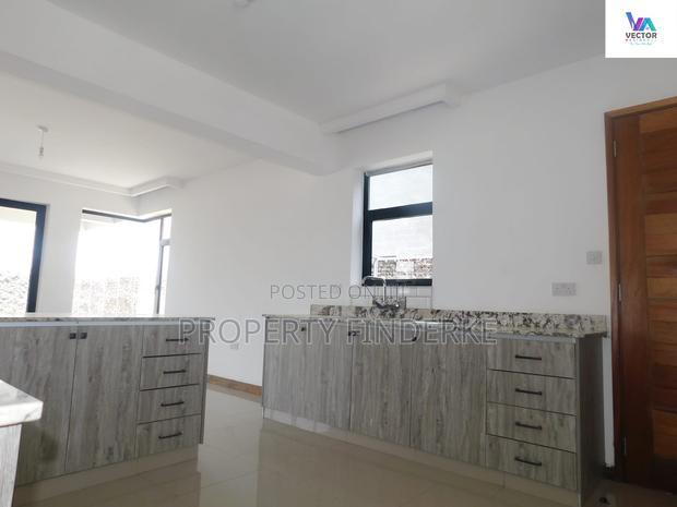 4bdrm Townhouse/Terrace in Chuna, Kitengela for sale