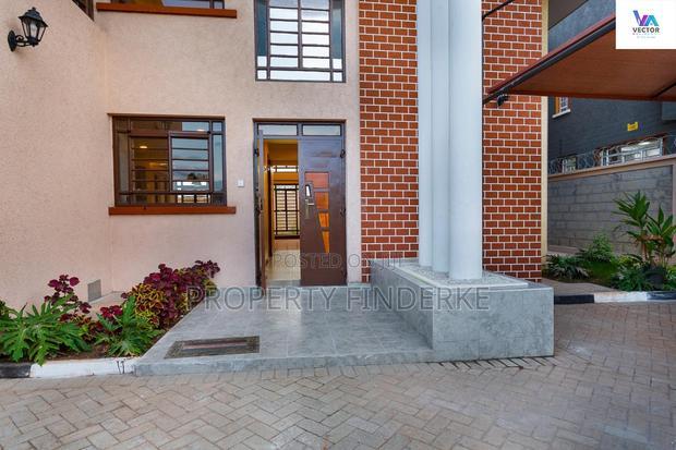 4bdrm Villa in Heritage Villas, Oluulua for sale