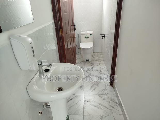 4bdrm Bungalow in Kimbo for sale